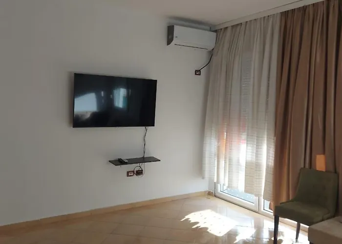 Apartment Grand Bazaar Balcony Tirana