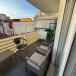 Grand Bazaar Balcony Apartment Tirana